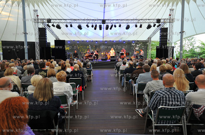 Sopot. Aqua Park. Tarasy Pick and Roll. Koncert Atramentowa...