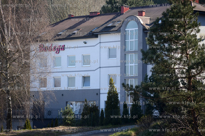 Gdynia - Cisowa. Night Club Bodega przy stacji paliw...