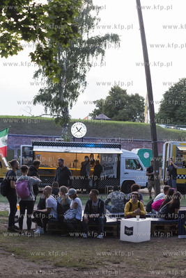 Wisłoujście - letnie święto muzyki elektronicznej...