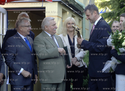 Imieniny Lecha i Danuty Walesow w ich domu na ul. Polanki...