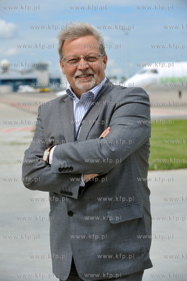 Wlodzimierz Machczynski prezes Portu Lotniczego im....