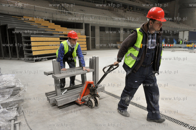 Budowa wielofunkcyjnej hali sportowo - widowiskowej...