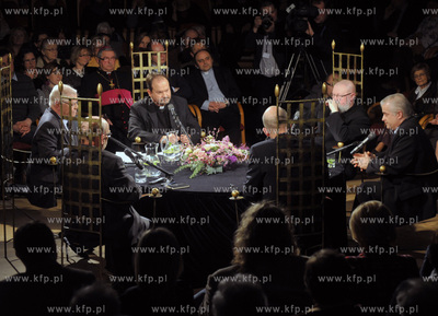 Filharmonia Baltycka na Olowiance w Gdansku. Debata...