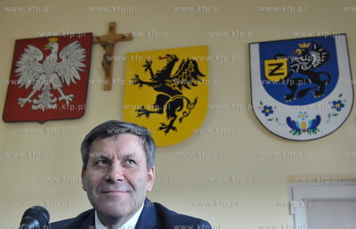 Wicepremier Janusz Piechocinski spotkal sie w Zukowie...