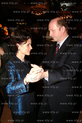 Maciej Plazynski tanczy z zona Elzbieta na Balu Biznesmena...