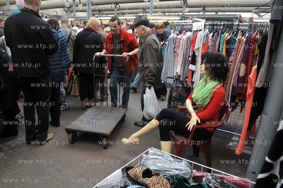 Promocja i nietypowa konferencja prasowa promujaca...