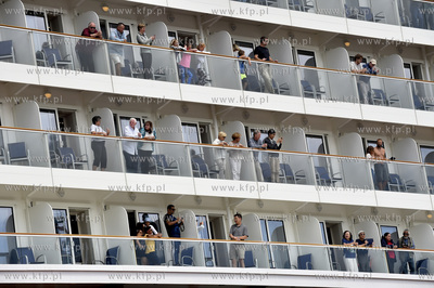 Zawinięcie statku wycieczkowego "Norwegian Getaway"...