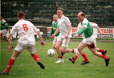 Marszalek Sejmu Maciej Plazynski na meczu politycy-dziennikarze....