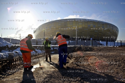 Gdańsk. Początek prac przy budowie  tunelu dla pieszych...
