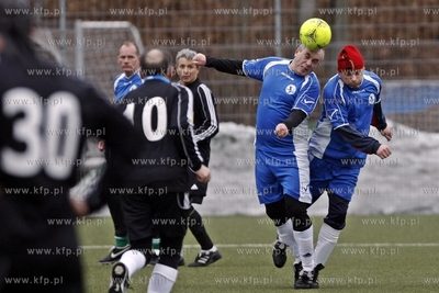 Gdansk. Boisko przy ul. Traugutta.  Sylwestrowy mecz...