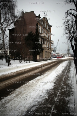 Gdansk Nowy Port. Kamienica przy ul.Oliwskiej.
15.01.2013
fot....