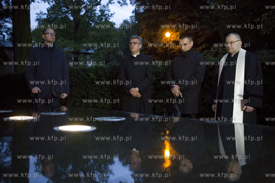 Cmentarz Nieistniejących Cmentarzy.Tydzień modlitw...