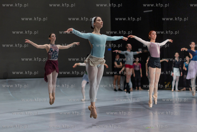 B Jak Balet, czyli otwarta próba zespołu baletu Opery...