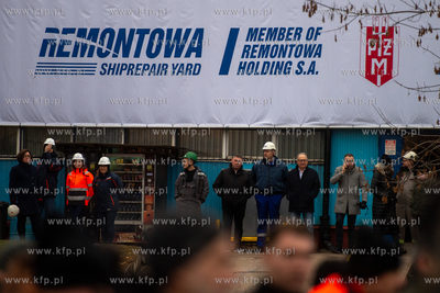 Gdańska Stocznia Remontowa im. J. Piłsudskiego. Wodowanie...