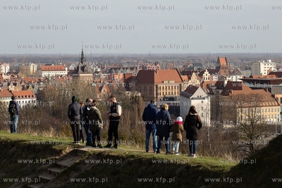 Panorama Gdańska, widok z Góry Gradowej. 24.03.2019...