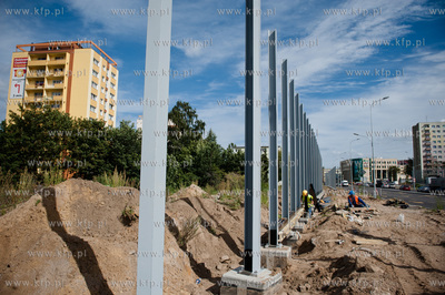 Gdansk. Wznowione po kilku miesiecznej przerwie, prace...