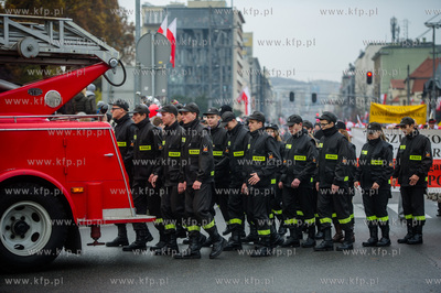 Gdynskie Urodziny Niepodleglej. Parada Niepodleglosci...
