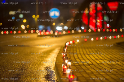 Gdynia. Obchody 45. rocznicy Grudnia '70. Apel poleglych...