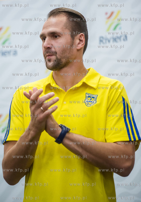 Gdynia. Centrum Riviera. Prezentacja zespołu Arki...