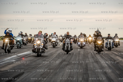 Port lotniczy im. Lecha Wałesy w Gdańsku Rębiechowie....