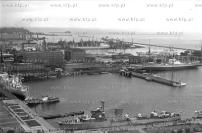 Basen Prezydenta w pocie Gdynia z lotu ptaka. 3.07.1979...