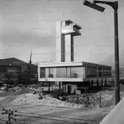 Budowa kapitanatu portu w Gdyni. (lata60)19640002203zFot....