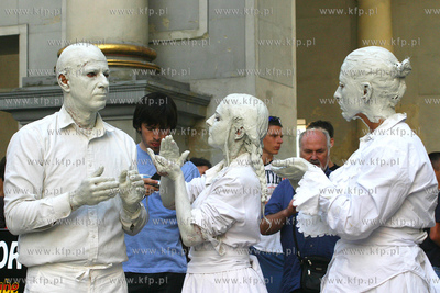 X Miedzynarodowy Festiwal Teatrow Plenerowych i Ulicznych...