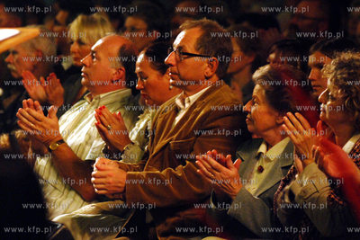Inauguracja obchodow Dni Papieskich w Gdyni. Kosciol...