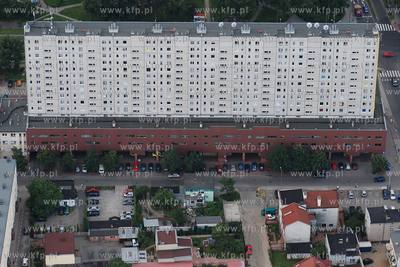 Gdynia z lotu ptaka. Nz. Wiezowiec z Domem Handlowym...