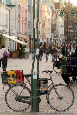 Sopot. Rower z reklama na sopockim deptaku

23.04.2009

Fot....