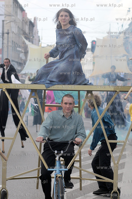 Cudawianki czyli Noc Swietojanska w Gdyni. Nz Miedzynarodowa...