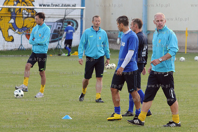 Boisko Gdynskiego Osrodka Sportu i Rekreacji przy ul....