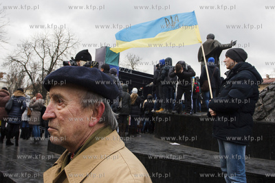 Lwow. Ukraina. Pokojowe demonstracje antyrzadowe na...