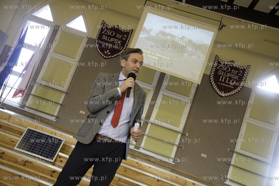 Slupsk. Greenpeace ufundowal budowe elektrowni slonecznej...