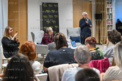 Miejska Biblioteka Publiczna w Sopocie. Sopoteka. Projekt...