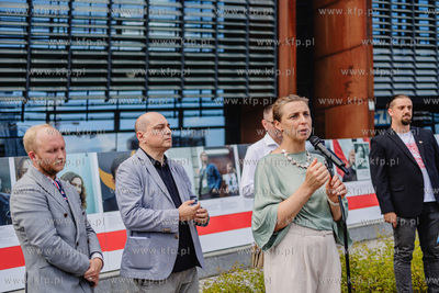 Gdańsk.  Marsz godności dla Białorusi.  Społeczna...