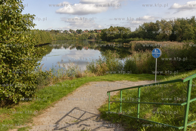 Zakole rzeki Raduni w Juszkowie w gminie Pruszcz Gdański....