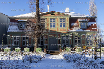 Dom Wiedemanna – zabytkowy dom mieszczący się w...