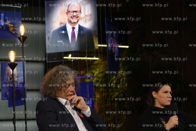 Gdańsk. ECS. Premiera książki  Katarzyny Żelazek...