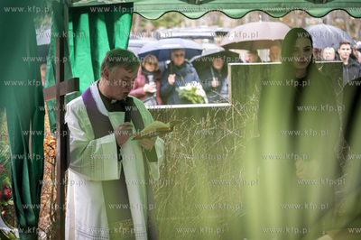 Cmentarz Witomiński w Gdyni. Uroczystości pogrzebowe...