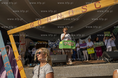 Sopot. Marsz dla zdrowia psychicznego i przejście...