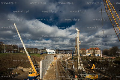 Budowa przystanku SKM Gdansk Srodmiescie. 5.11.2013...