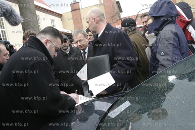 Licytacja samochodow nalezacych do kurii biskupiej...
