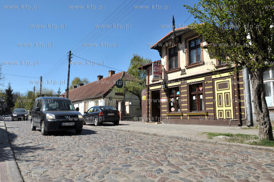 Gdansk Oliwa. Okolice domu i sklepu na ul. Kwietnej...