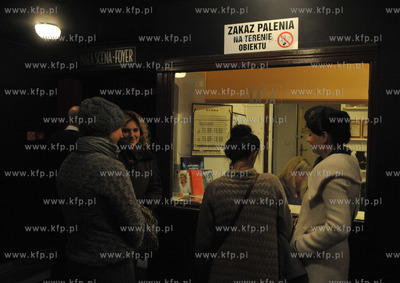 Kasa w Teatrze Miejskim im. Gombrowicza w Gdyni. 11.12.2011...