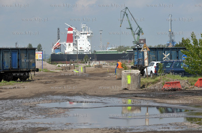 Gdansk, ul. Ku Ujsciu. Chrzest maszyny TBM, ktora otrzymala...