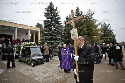 Gdansk. Cmentarz lostowicki. Pogrzeb perkusity zespolu...