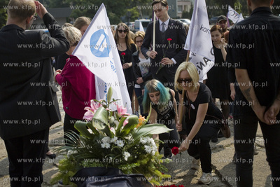 Manifestacja pt. Requiem dla Praw Kobiet.
10.09.2016
fot....
