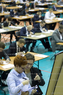 Hala Widowiskowo Sportowa Ergo Arena. Egzamin pisemny...