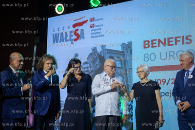 Europejskie Centrum Kultury. Benefis Lecha Wałęsa...